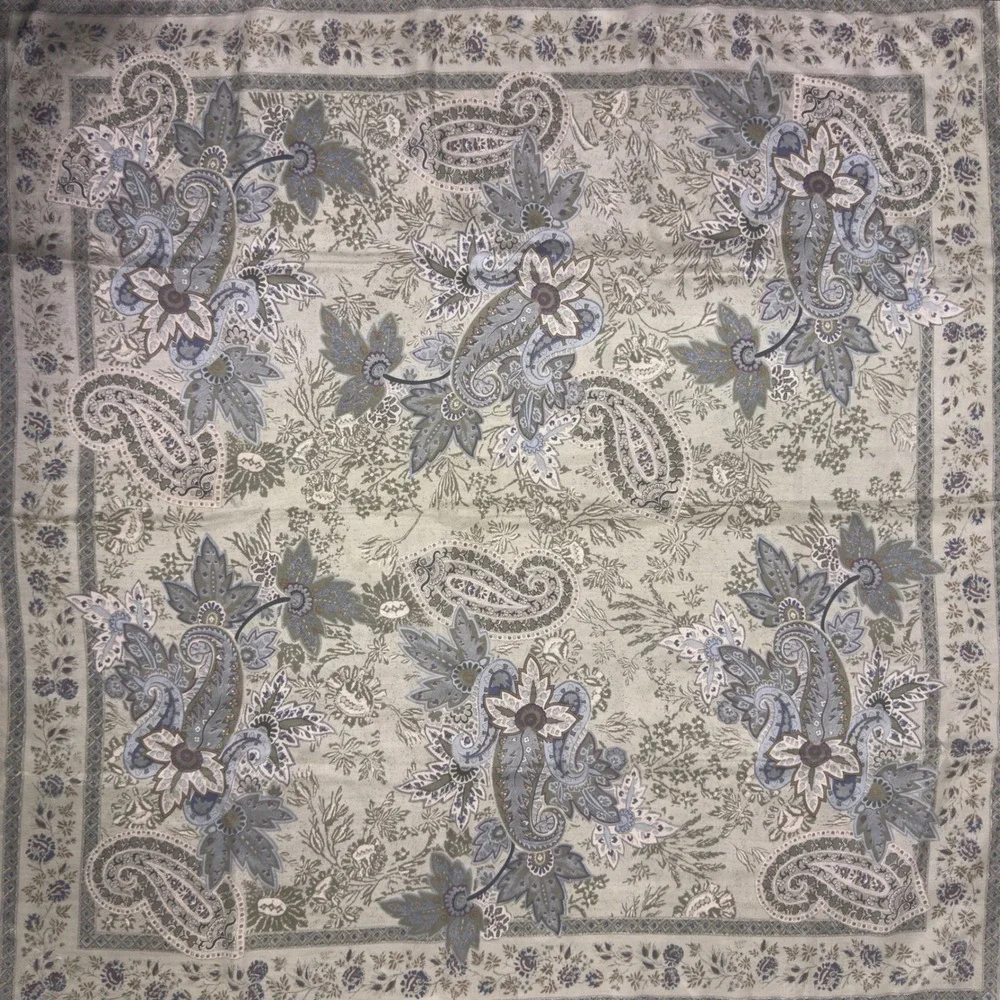 Jones New York Scarf Hand Rolled Hem Paisley Floral Print‎ Sage Green 30
